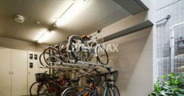 建物設備(駐輪場)