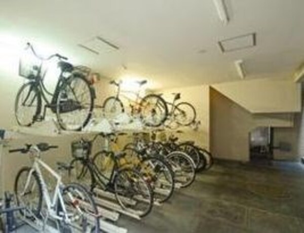 駐車場(駐輪場)