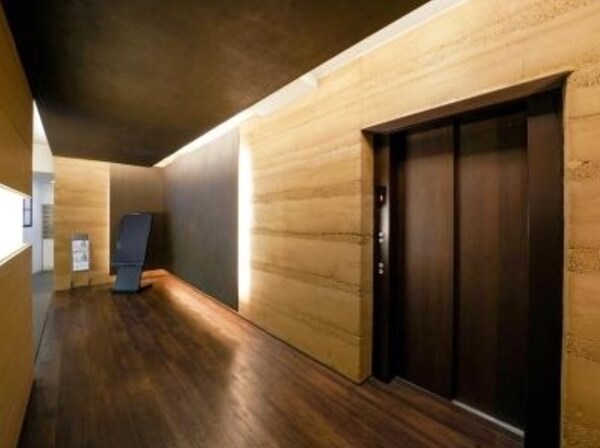 ロビー・ラウンジ