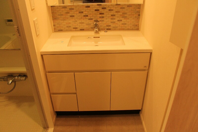 物件内観写真12　(★《見学予約受け付け中》・シリーズ型ハイグレードマンション★)