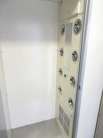 物件内観写真16　(エントランス☆花粉除去エアシャワー)
