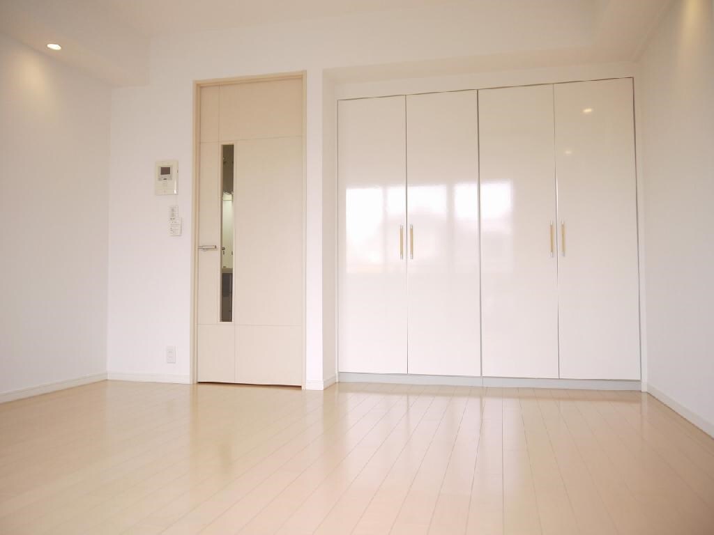 物件内観写真8　(※同じ間取り別号室参考写真)