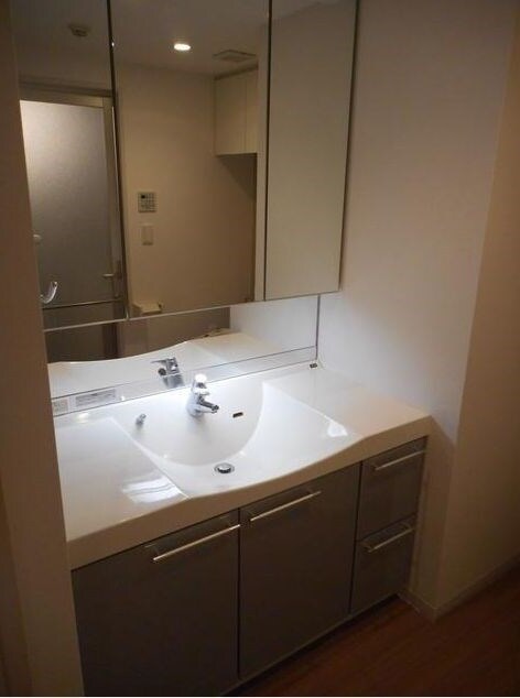 物件内観写真12　(※同じ間取り別号室参考写真)