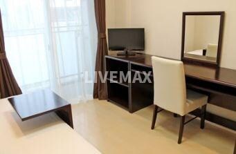 物件内観写真8　(別号室参照写真)