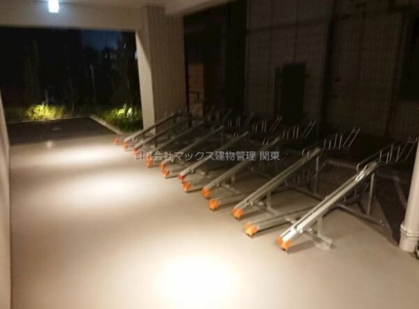 駐車場(駐輪場)