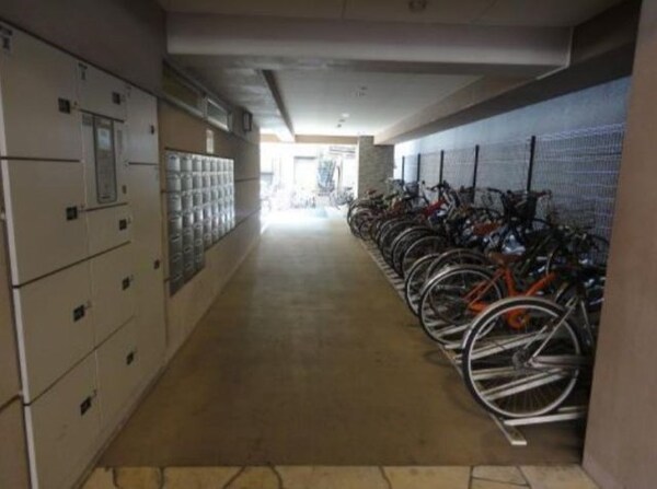 駐車場(駐輪場)