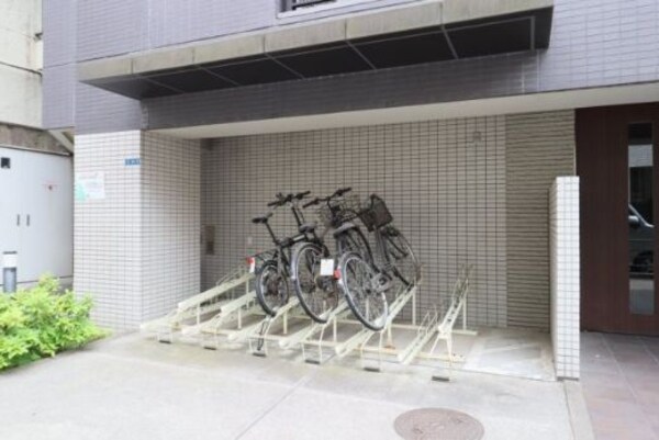駐車場(駐輪場)