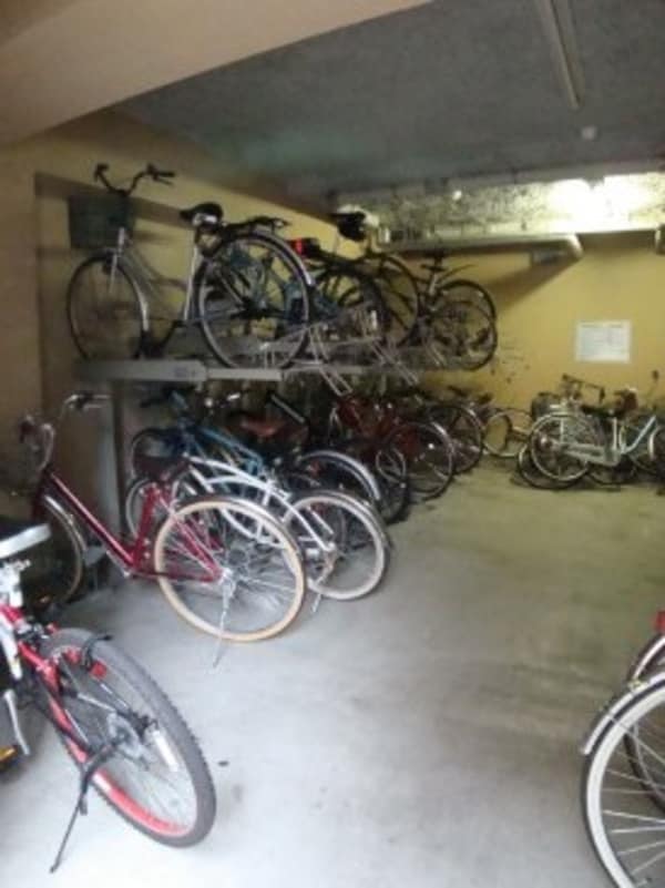 駐車場(駐輪場)