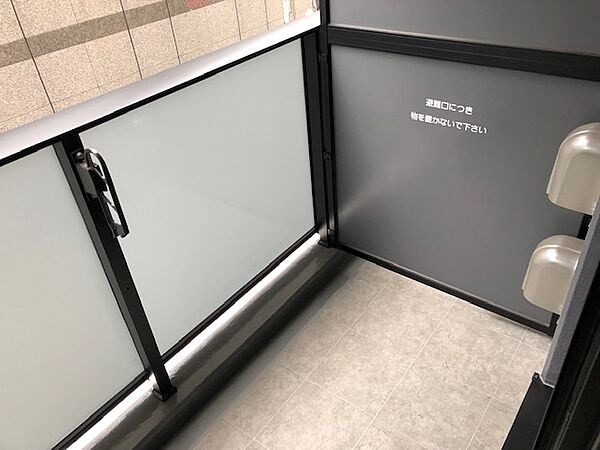 バルコニー