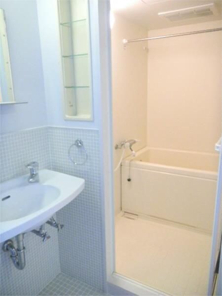 物件内観写真7　(別号室参考写真)