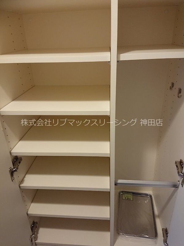 収納(ペット飼育可！独立洗面台完備！居室広々7.7帖！2口ガスシス)