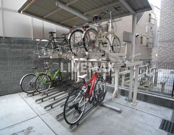 駐車場(駐輪場)