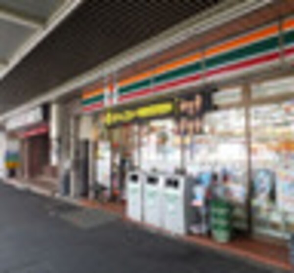 周辺環境(セブンイレブン 江東門前仲町店 919m)