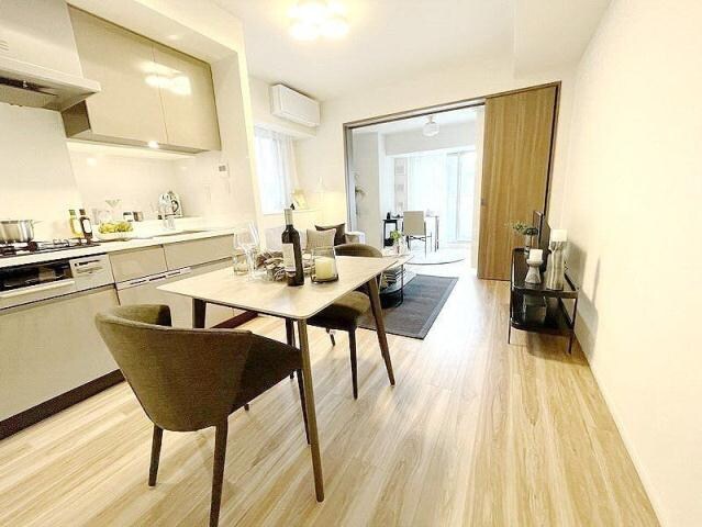 物件内観写真6　(別号室参考写真)