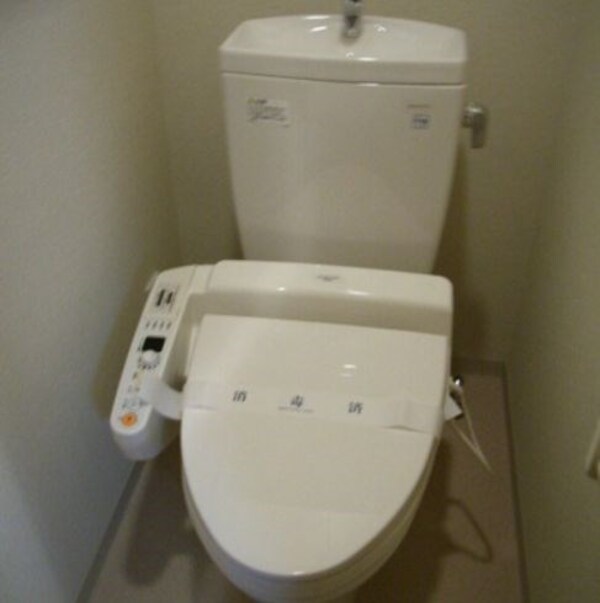 トイレ(★《見学予約受け付け中》設備充実のハイグレード賃貸マンション)