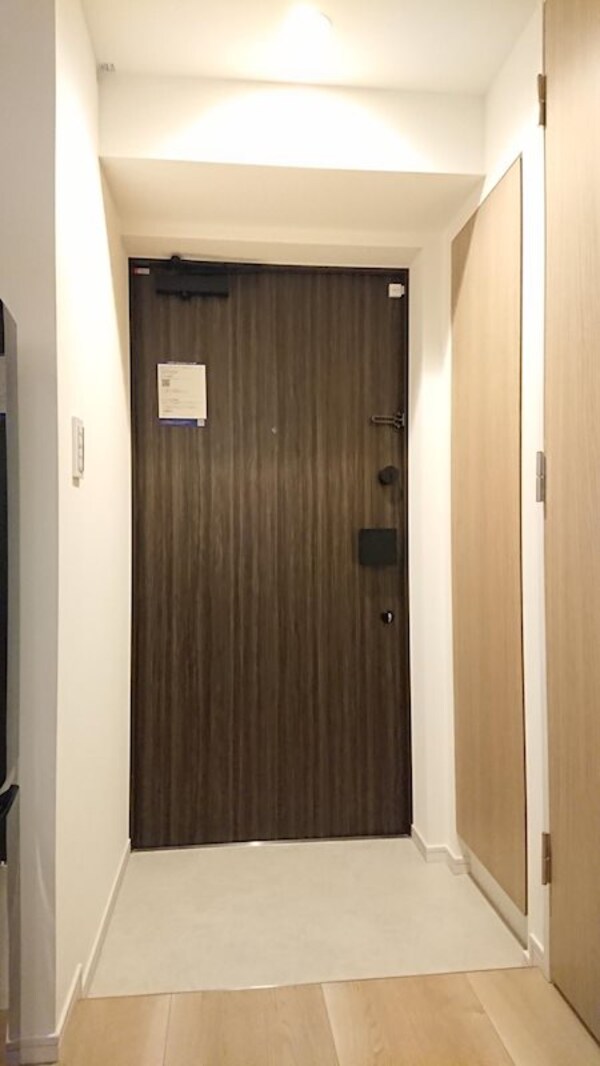 玄関(別号室参考写真)