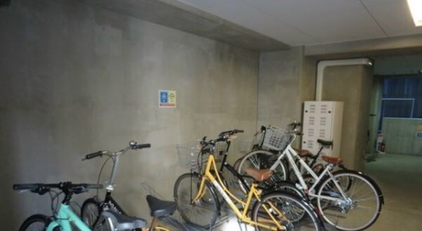 駐車場(駐輪場)