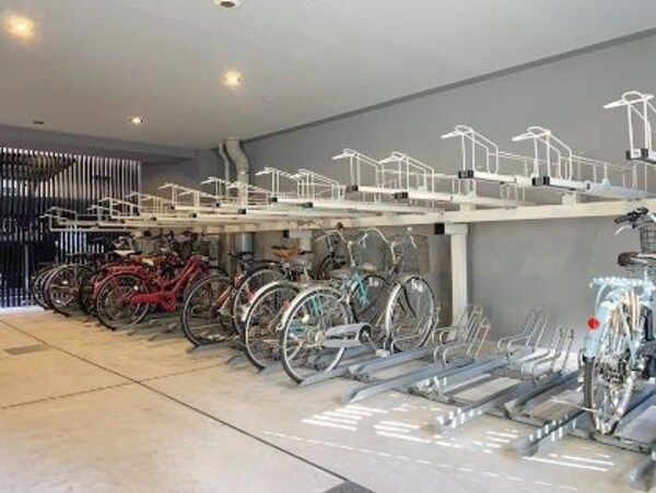 駐車場(駐輪場)