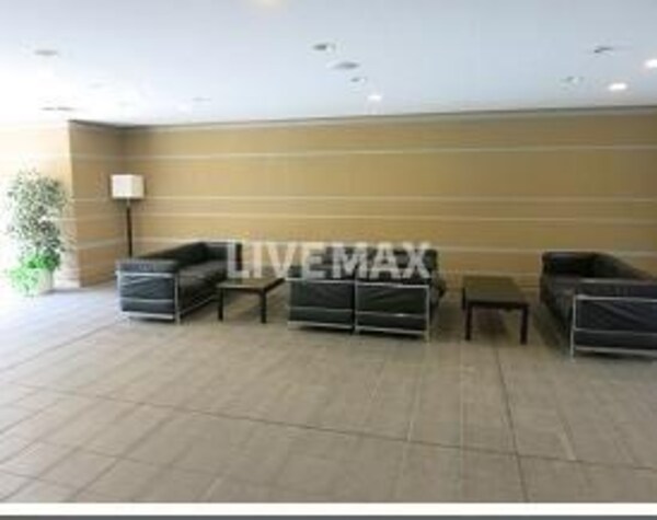 ロビー・ラウンジ