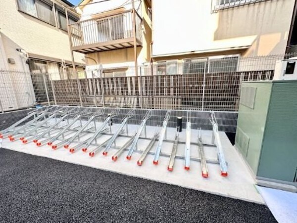 駐車場(駐輪場)