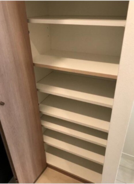 物件内観写真4　(別号室参考写真)