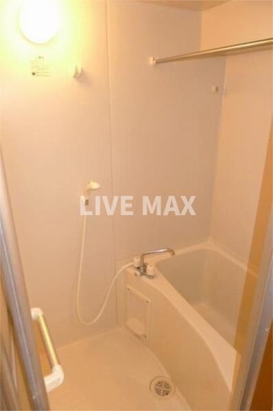 物件内観写真8　(別号室参考写真)