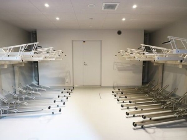駐車場(駐輪場)