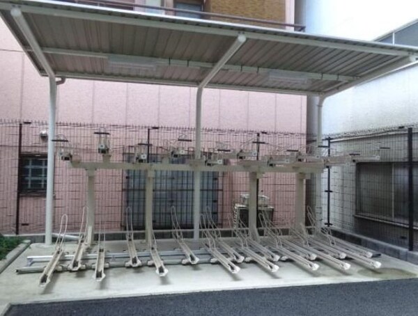 駐車場(駐輪場)