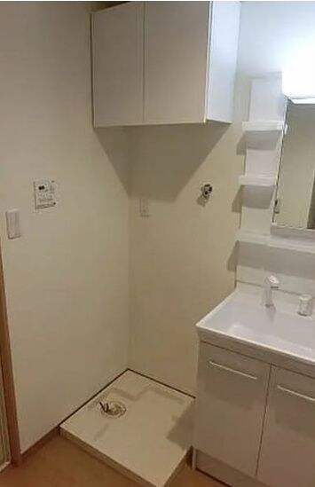 物件内観写真7　(※別号室参照写真)