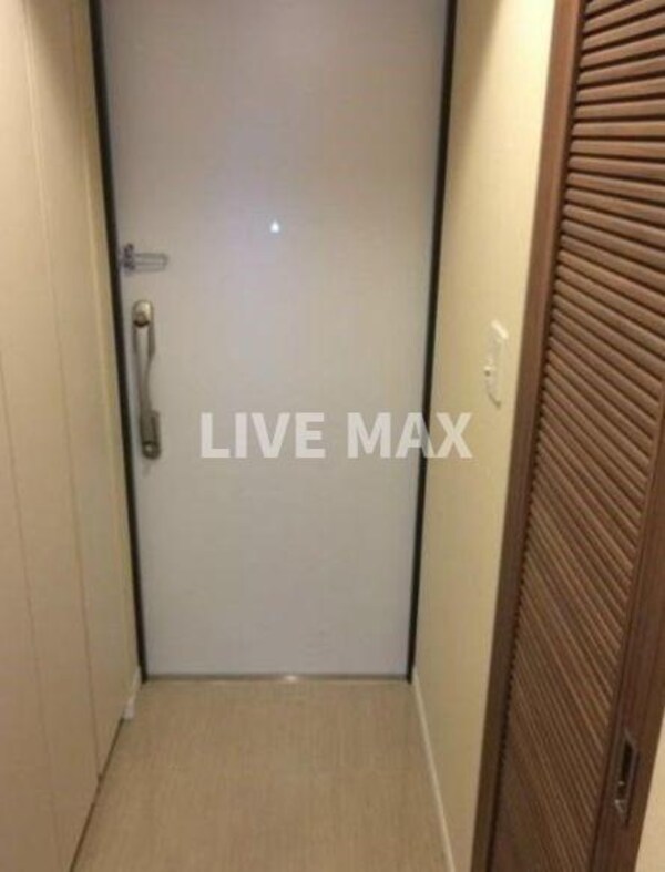 玄関(別号室参考写真)