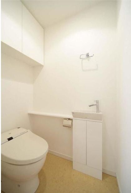 物件内観写真9　(別号室参考写真)