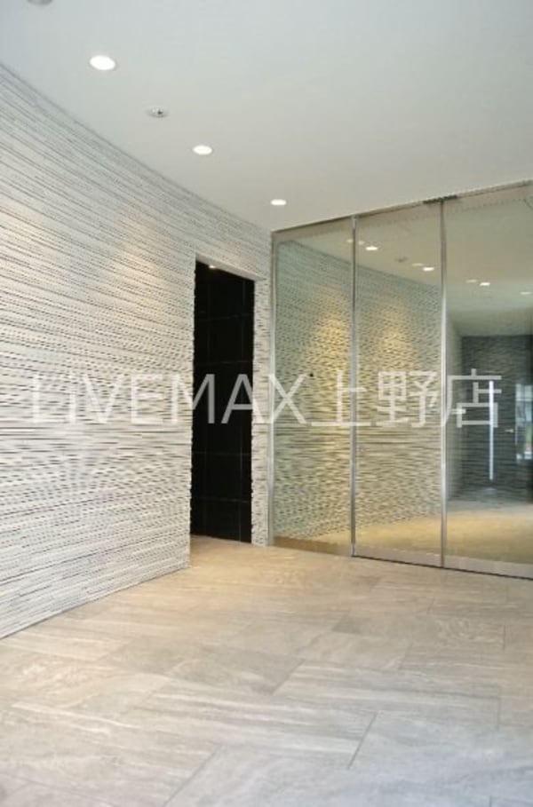 ロビー・ラウンジ