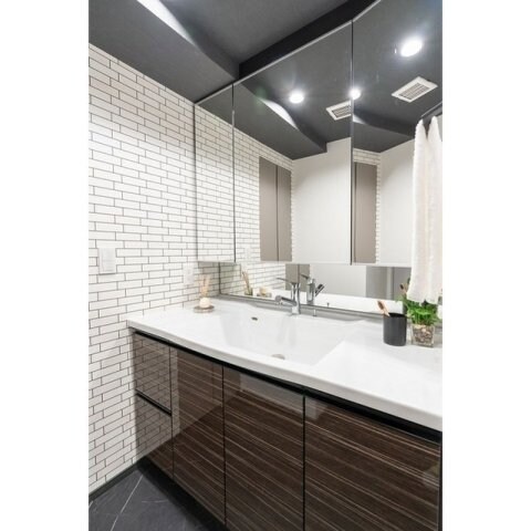 物件内観写真11　(モデルルーム写真)