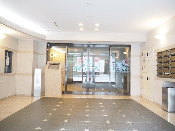 ロビー・ラウンジ