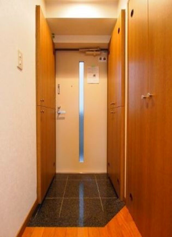 玄関(別号室参考写真)