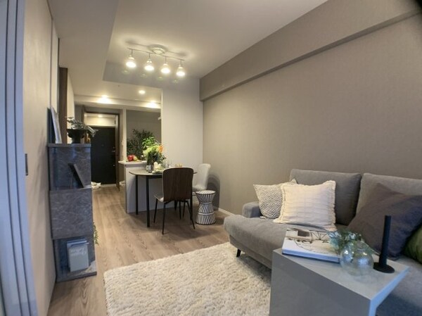 居室(モデルルーム写真)