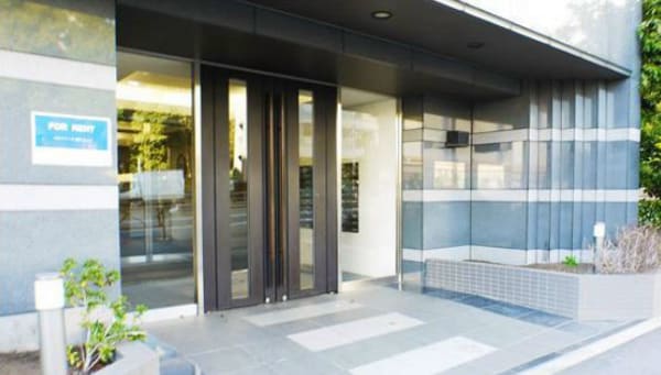 エントランス(　)