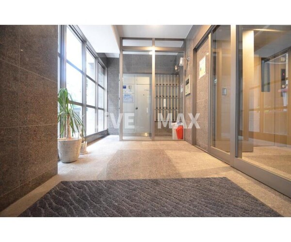 ロビー・ラウンジ