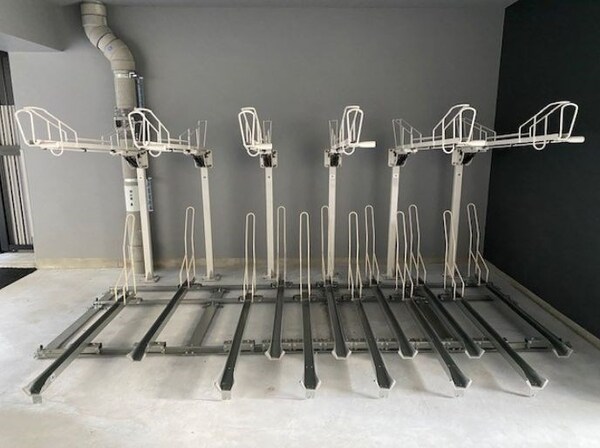 駐車場(駐輪場)