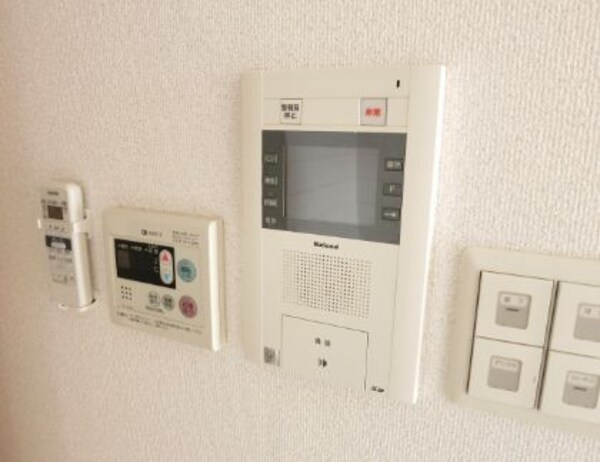 セキュリティ(別号室参照写真)