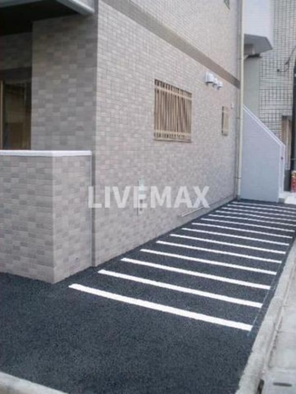 建物設備(駐輪場)