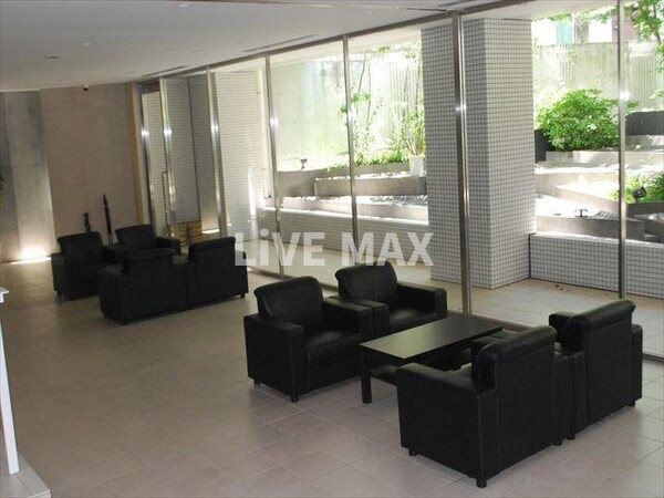 ロビー・ラウンジ