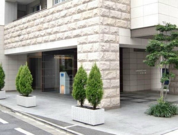 エントランス(　★《見学予約受け付け中》設備充実のハイグレード賃貸マンショ)