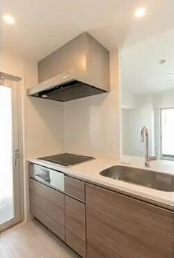 物件内観写真7　(～弊社では仲介手数料が賃料の半月分+税～)