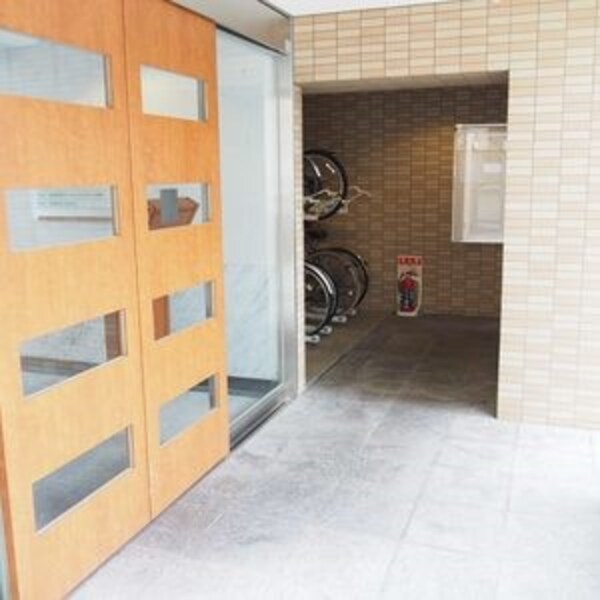 エントランス(★《見学予約受け付け中》設備充実のハイグレード賃貸マンション)