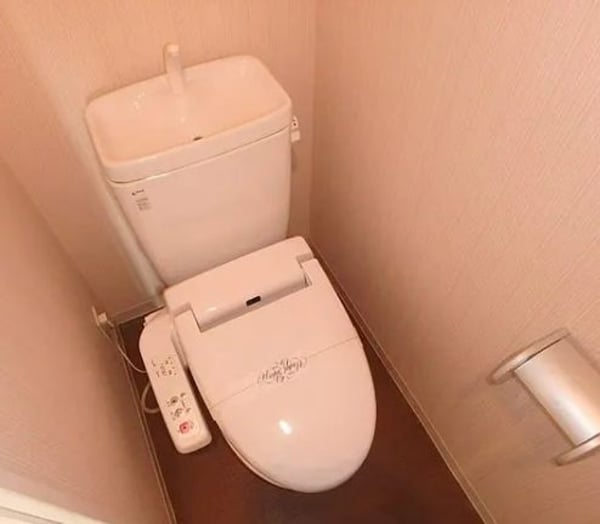 トイレ(◇別号室参照写真◇反転タイプ◇)