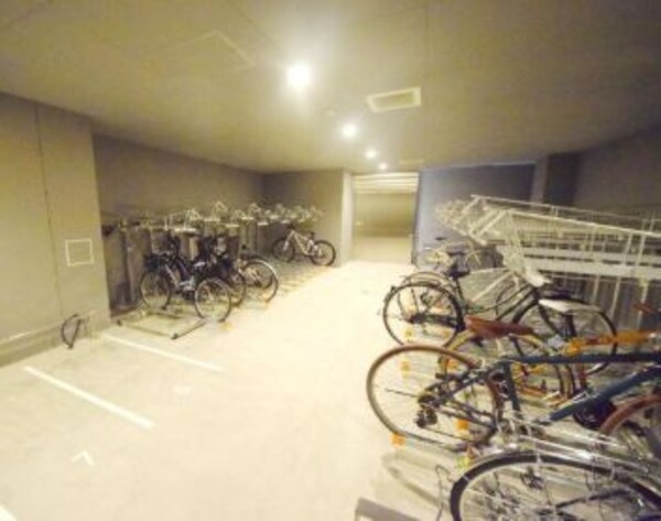 駐車場(駐輪場)