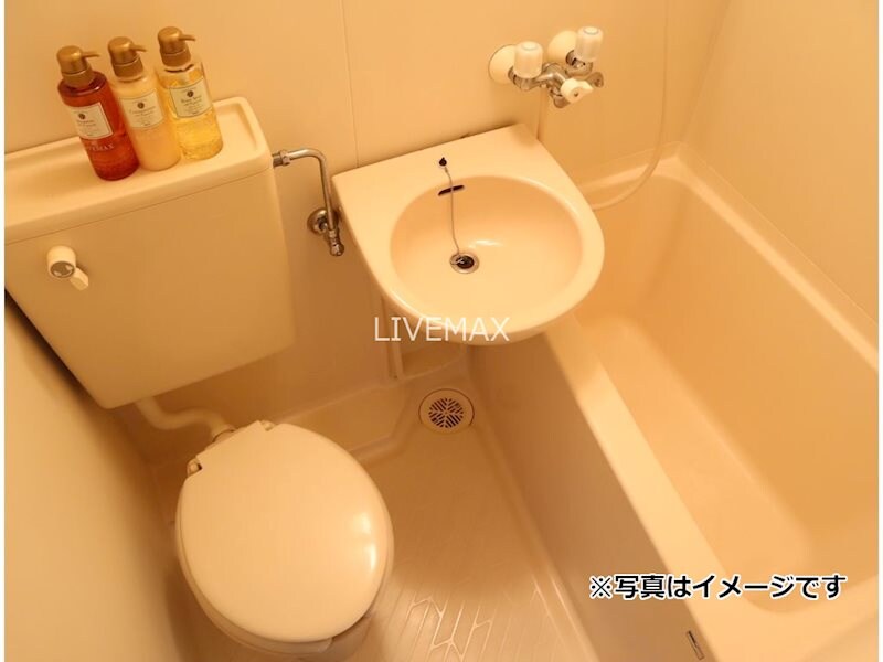 物件内観写真7　(別号室参考写真)