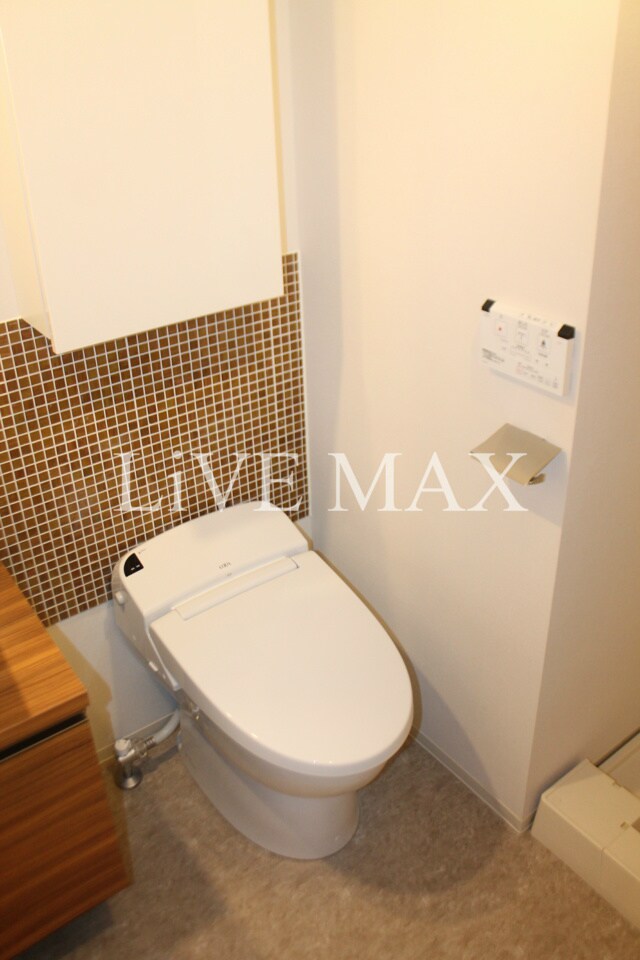 物件内観写真11　(別室参考写真)