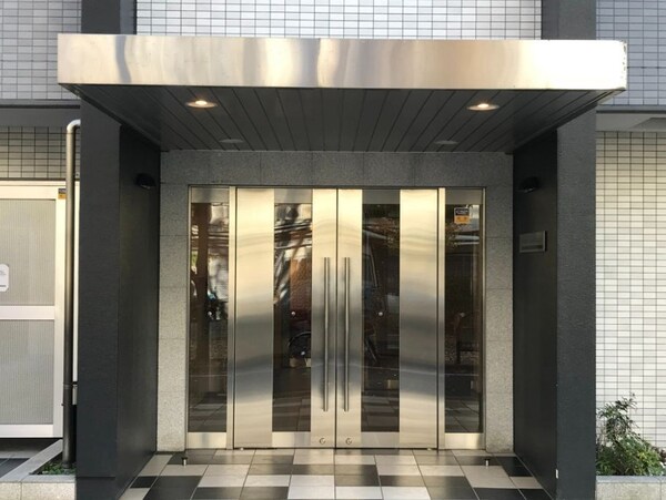 エントランス(★《見学予約受け付け中》設備充実のハイグレード賃貸マンション)